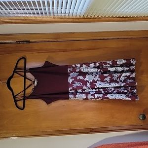 Moyabo Women's Dress. Burgundy and Floral size 2XL